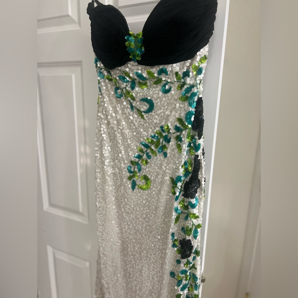 Sequins formal gown / prom dress
